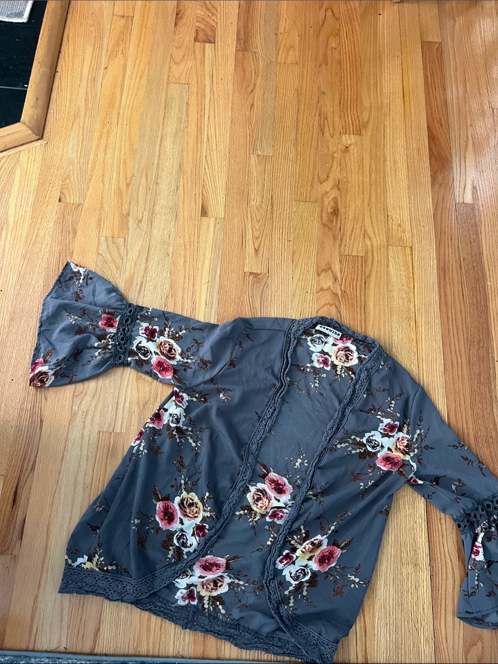 Open-Front Floral Lace-Trim Tunic - Slate Gray
